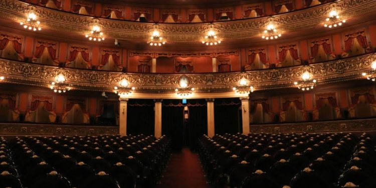 La giovinezza dei popoli è una ricca vecchiaia