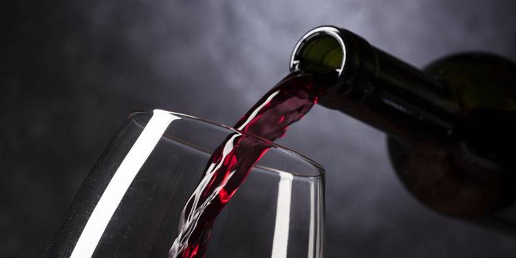 “Dipinti e Vini d’Autore”, l’evento per gli amanti dell’arte e del buon vino