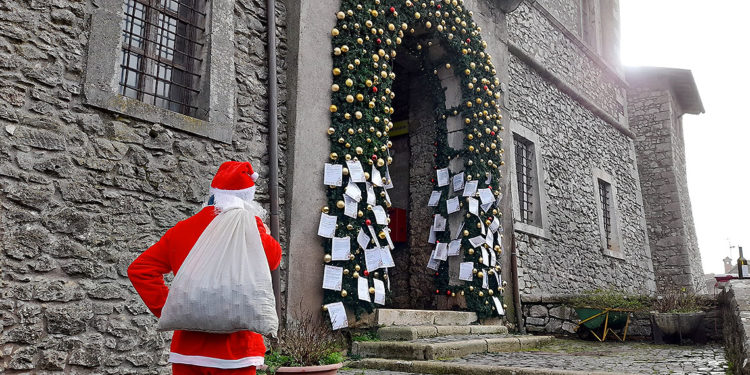 Sogni, speranze e desideri nell’Arco del Palazzo Baronale di Capranica Prenestina