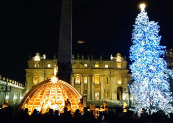 Torna la magia del Natale in Piazza San Pietro