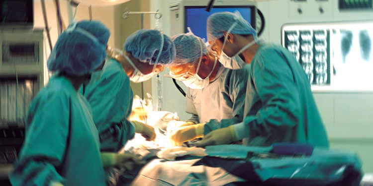 Il primo trapianto di polmone da donatore vivente in Italia