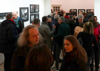 Grande successo per la mostra “Uomini e no” al quartiere Coppedè