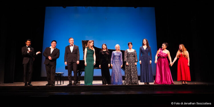 Un Trionfo di Musicalità al Teatro Ghione: il Concerto Lirico “Come gocce di universo”