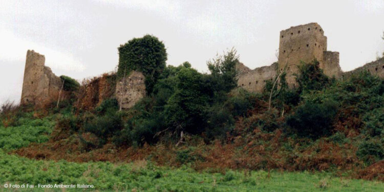 Genzano, in vendita il Castello di San Gennaro