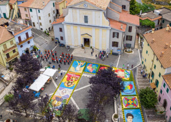 Domenica 6 Luglio torna l’Infiorata di Rocca di Cave