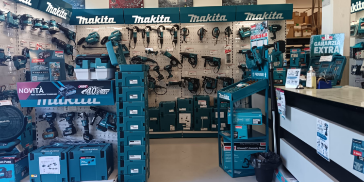 Makita Demo Van fa tappa a Roma: l’evento gratuito per artigiani, professionisti dell’edilizia, falegnami, fabbri e muratori