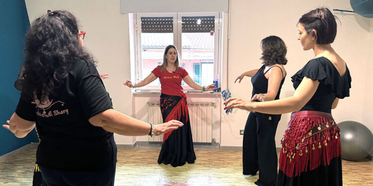 Danza Orientale a Palestrina: corsi per bambine e adulti allo Studio Vivere a Colori